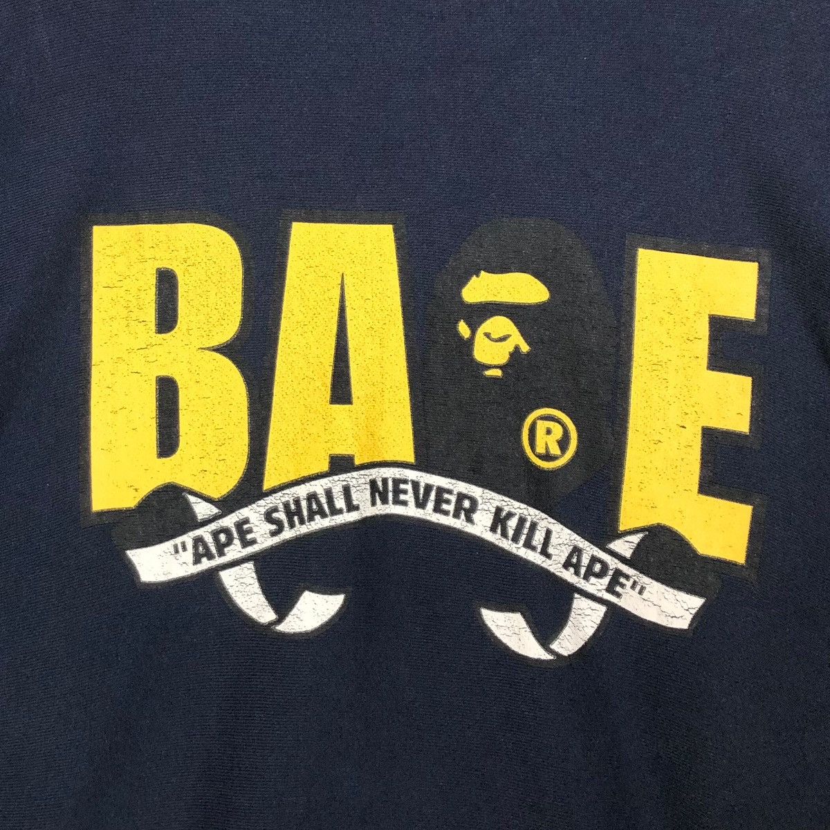 Bape Vintage A Bathing Ape Bape Crewneck Sweatshirt Size US L / EU 52-54 / 3 - 6 Thumbnail