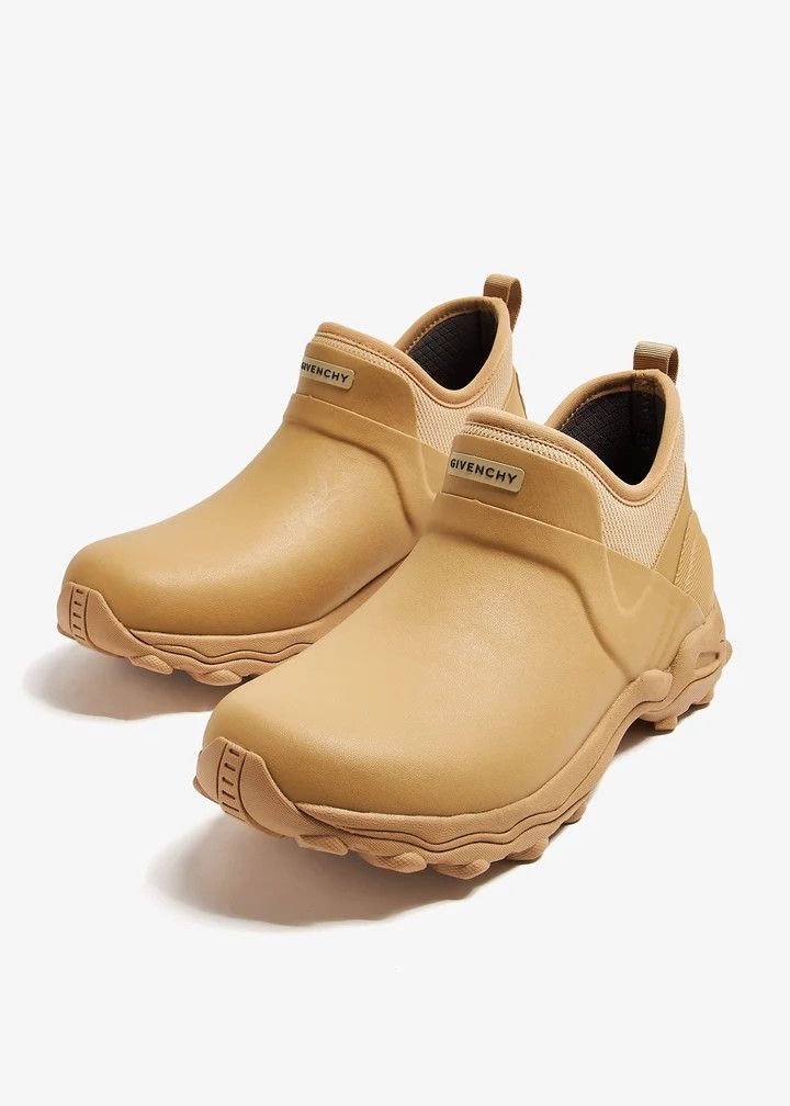 Givenchy o1lv12m1025 Bogs Low Chelsea Boots in Beige Size US 12 / EU 45 - 3 Thumbnail