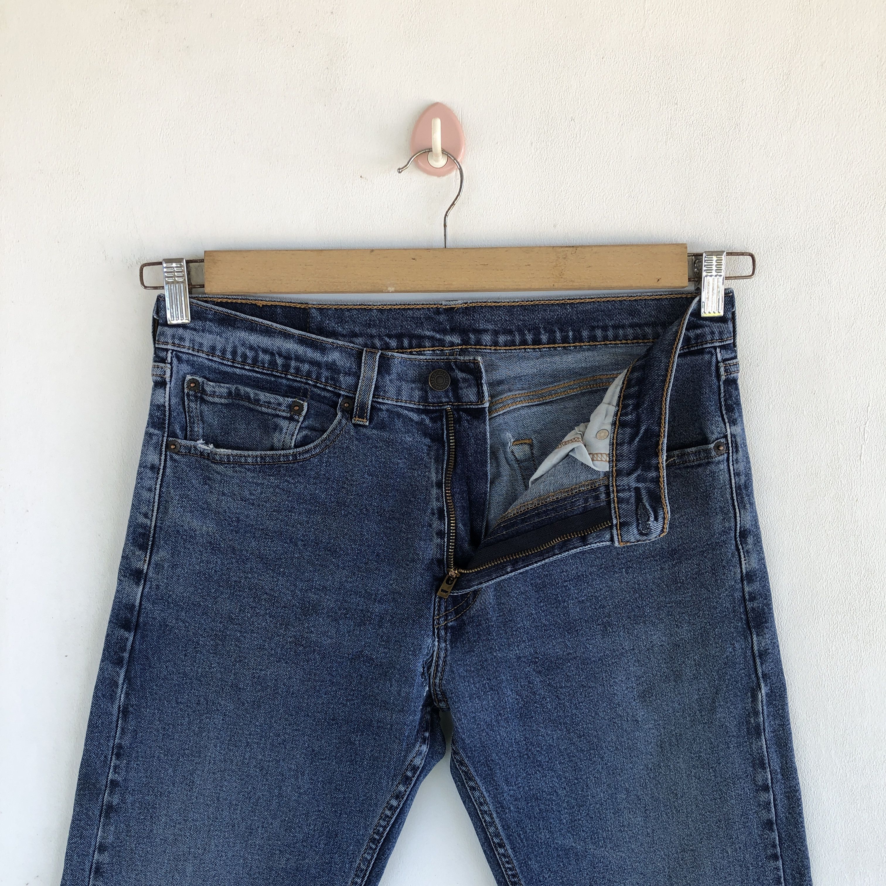 Levi's Vintage Levis 505 Jeans Levi's Denim Faded Light Wash Pants Size US 30 / EU 46 - 7 Thumbnail