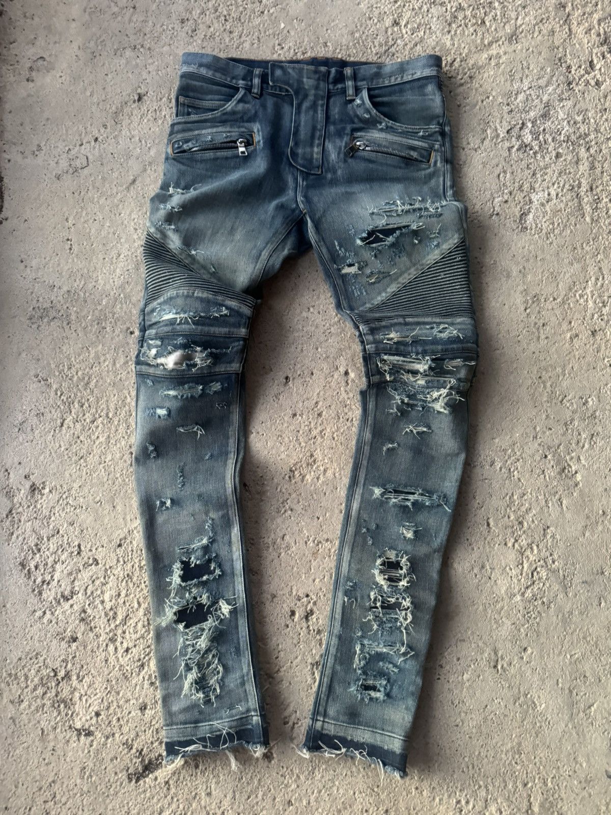 Balmain Distressed Balmain biker jeans Size US 32 / EU 48 - 1 Thumbnail