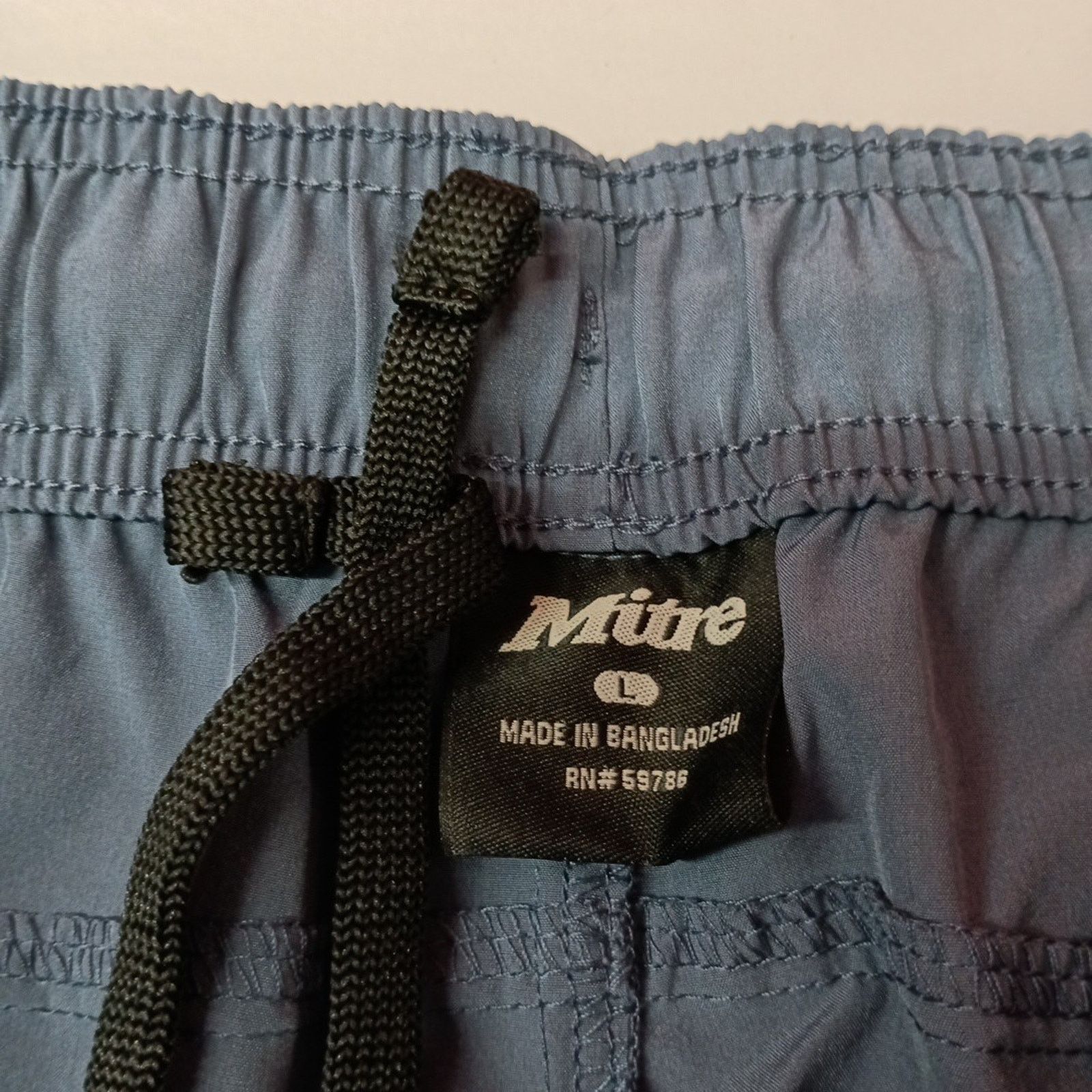 Other Mitre Men’s L Elastic Waist Blue Shorts With 7” Inseam NWT Size US 34 / EU 50 - 4 Thumbnail