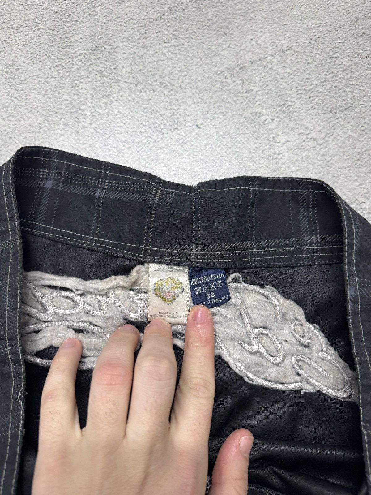 Ed Hardy Vintage Y2k Ed Hardy Skull ☠️ Shorts 00’s Size US 36 / EU 52 - 11 Thumbnail