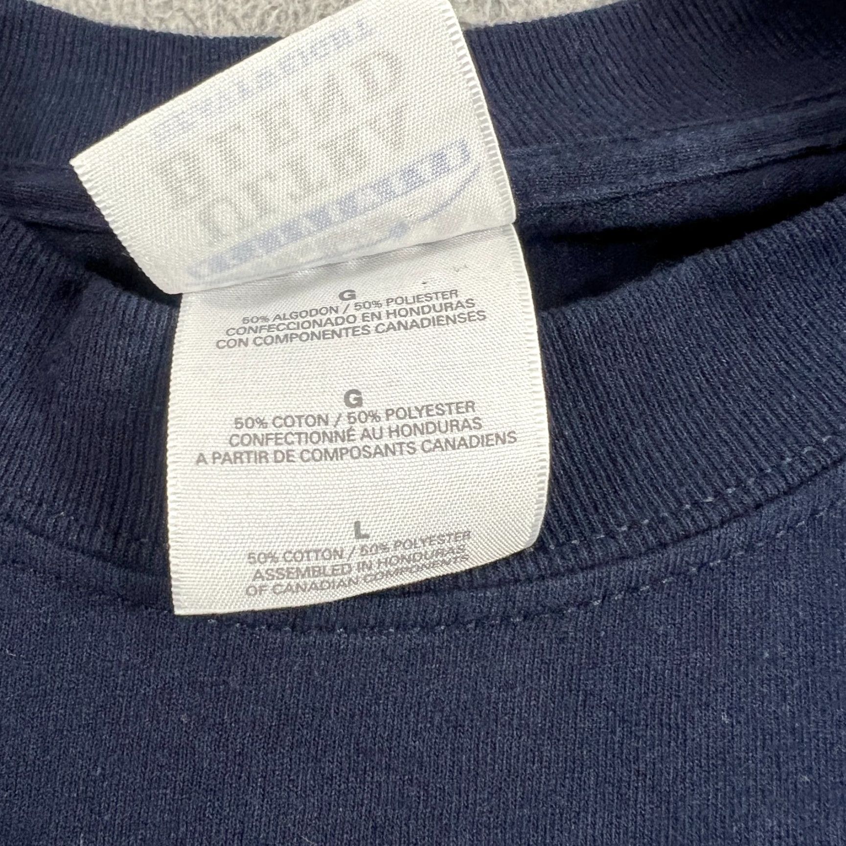Gildan VINTAGE Illinois Shirt Men L Blue Long Sleeve Gildan Logo Embroidered 90s Hip Hop Classic CottonBlend Pullover/Crew Neck Size US L / EU 52-54 / 3 - 4 Thumbnail