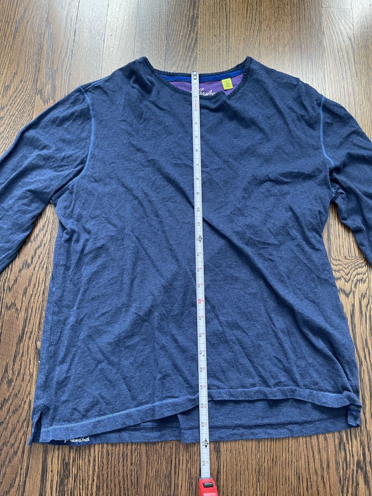 Robert Graham Robert Graham Long sleeve shirt size medium Size US M / EU 48-50 / 2 - 5 Thumbnail