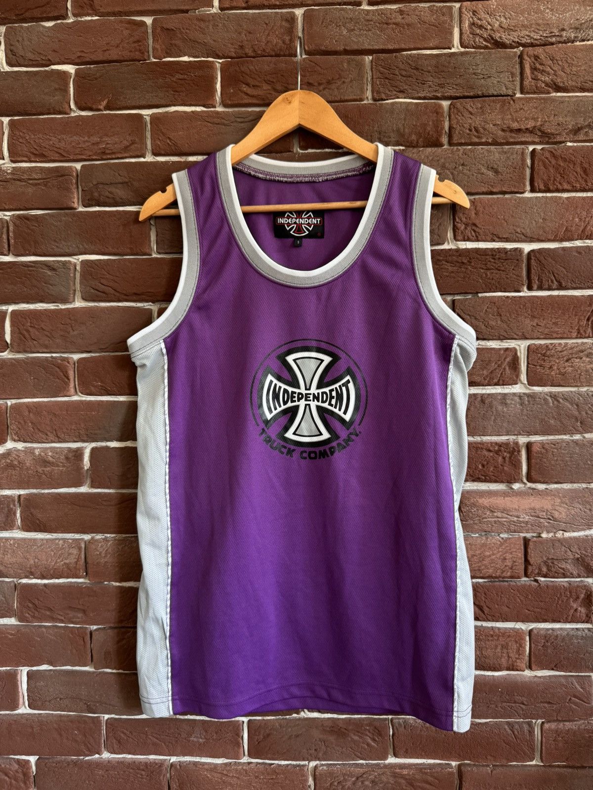 Independent Truck Co. Vintage Y2k Independent Skate Jersey Classic Logo Streetwear Size US S / EU 44-46 / 1 - 1 Thumbnail