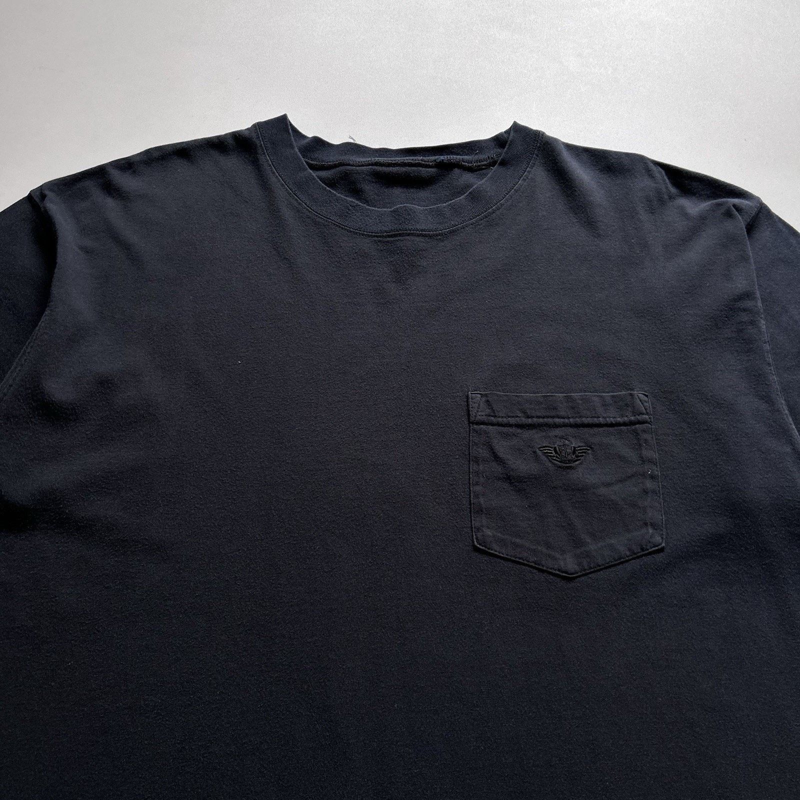 Vintage Vintage Sun Faded Black Blank Basic Pocket T Shirt XL Y2K Size US XL / EU 56 / 4 - 3 Thumbnail
