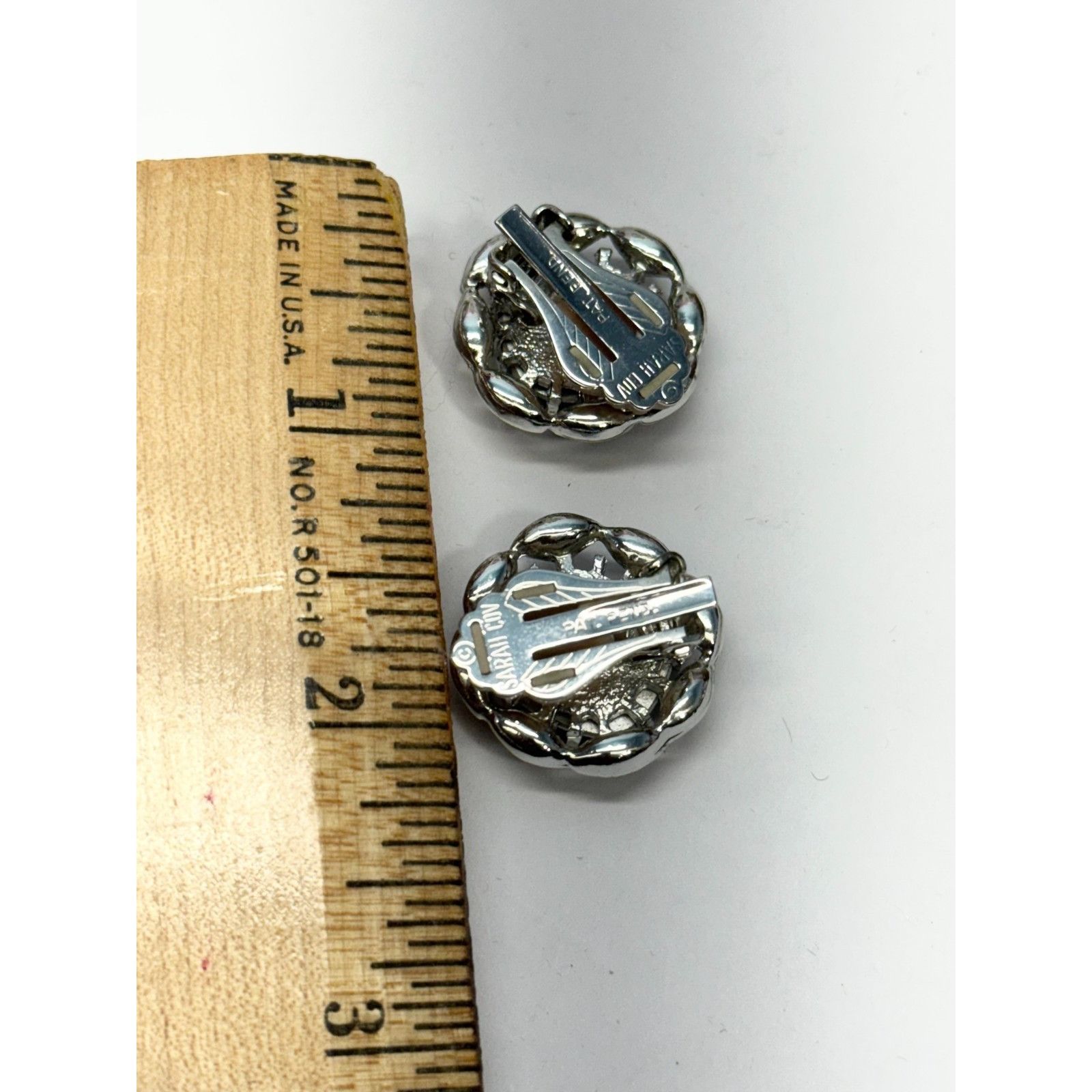 Other Vintage Sarah Coventry green glass rhinestone clip on earrin Size ONE SIZE - 5 Thumbnail