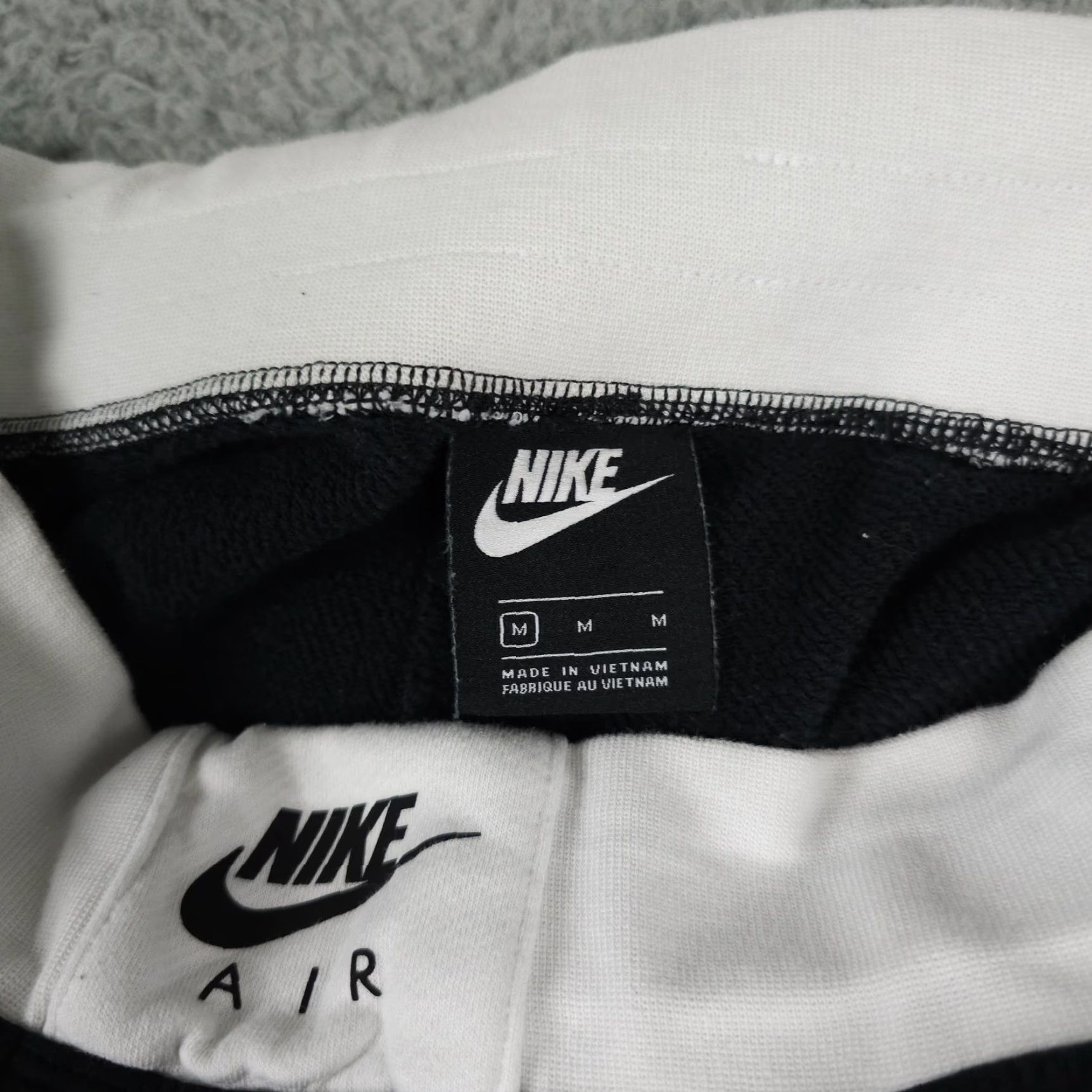 Nike Nike Air Pants Womens Medium Black White Gray Colorblock Jogger Tapered Ankle Sportswear Size 32" / US 10 / IT 46 - 3 Thumbnail