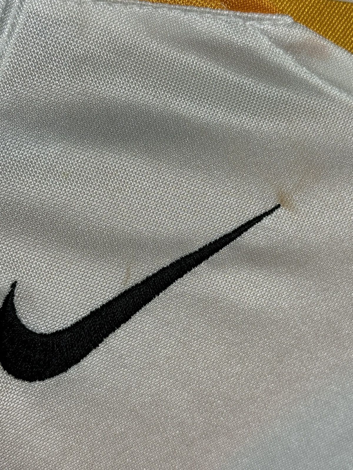 Nike Kaizer Chiefs 04/05 Away Football Soccer Jersey T-Shirt Size US L / EU 52-54 / 3 - 5 Thumbnail