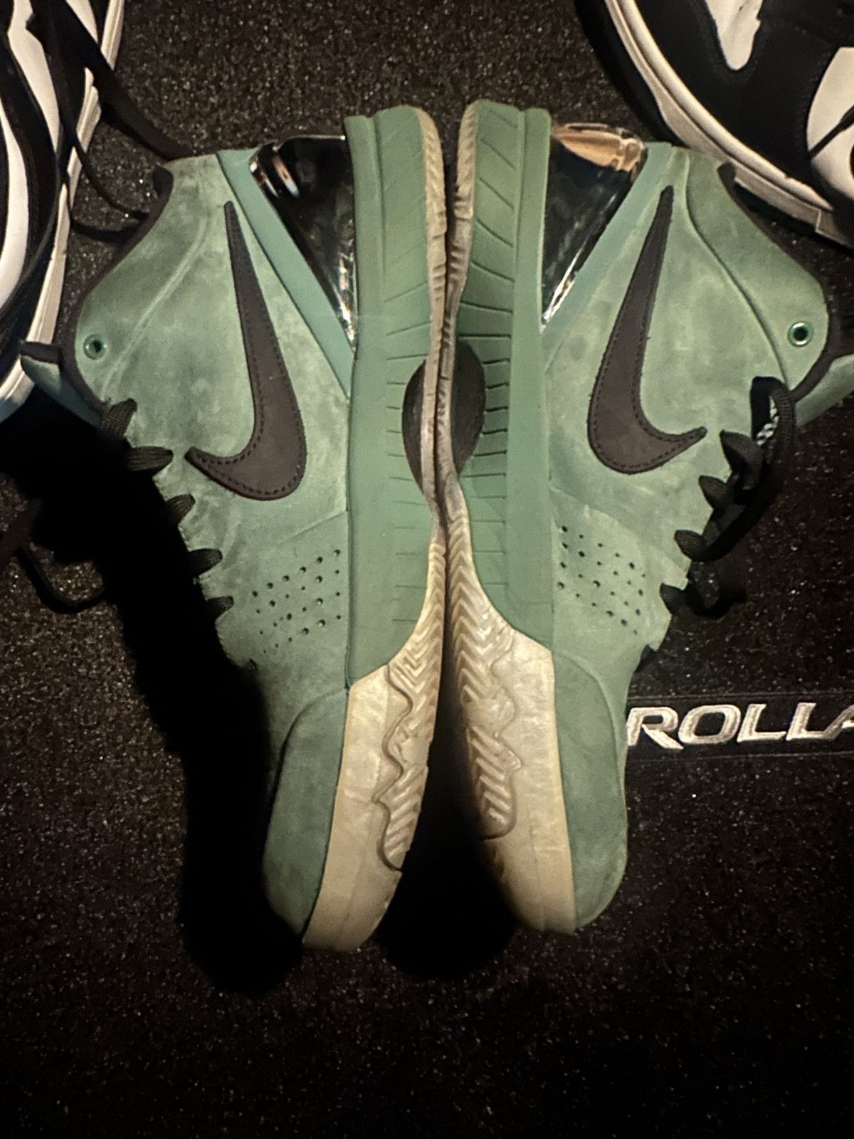 Nike Nike Kobe 4 Protro ‘Girl Dad’ Size US 10.5 / EU 43-44 - 2 Thumbnail