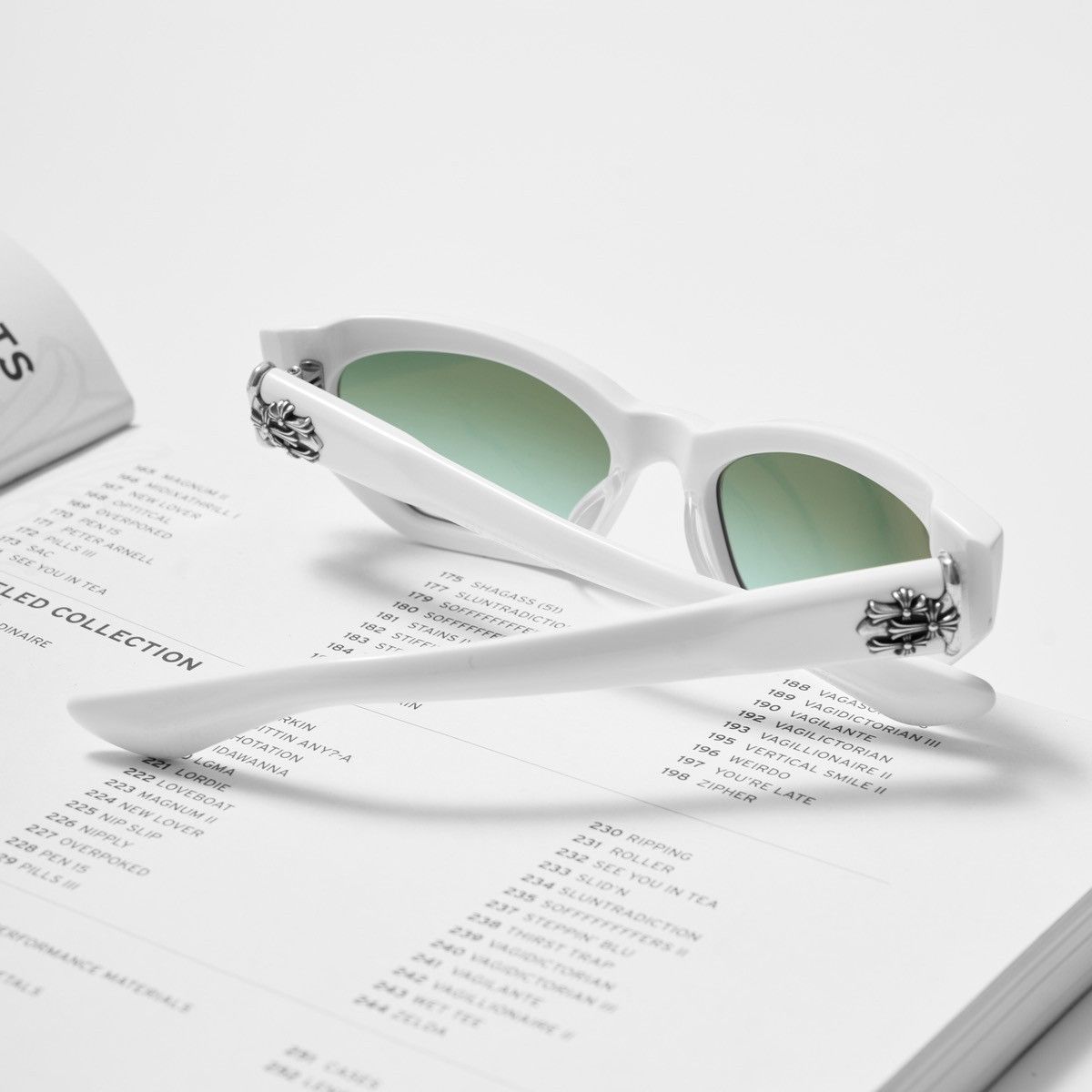 Chrome Hearts CHROME HEARTS HALLLA BALUUUU WHITE SUNGLASSES Size ONE SIZE - 7 Thumbnail