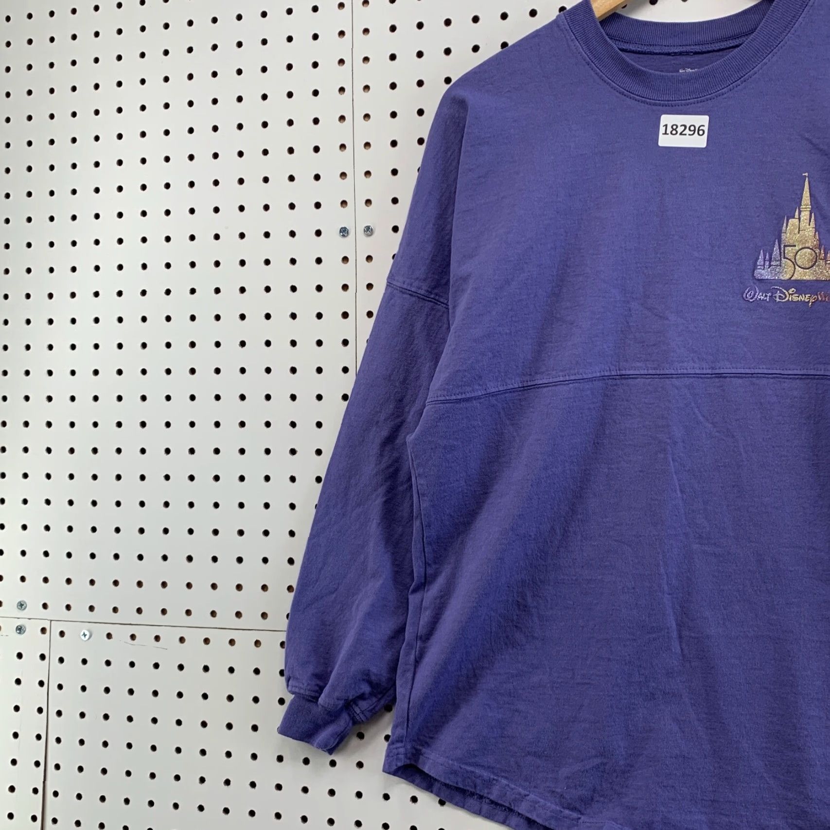 Disney VINTAGE Walt Disney Spirit Jersey T-Shirt 50th Anniversary Castle Purple XS Unisex Adults Size US XS / EU 42 / 0 - 4 Thumbnail