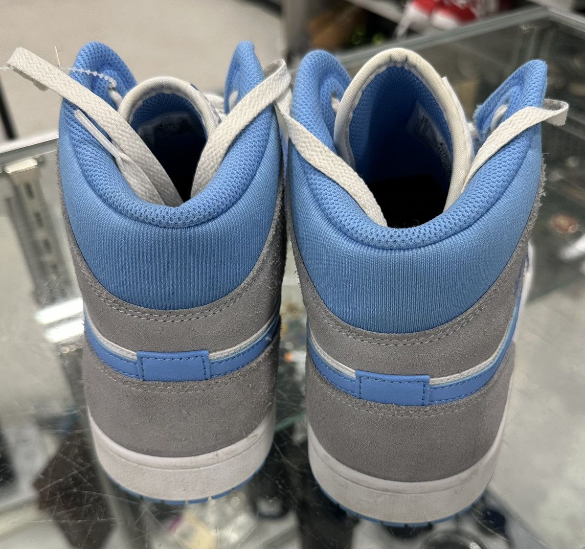 Jordan Brand × Nike Air Jordan 1 Mid University Blue Grey Size US 12 / EU 45 - 7 Thumbnail