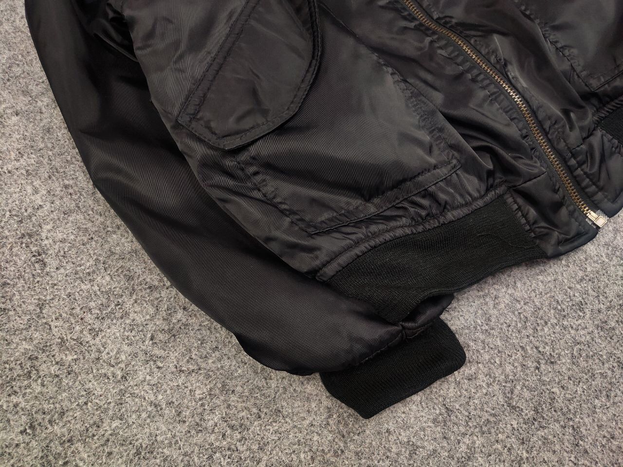 Japanese Brand Vintage 90's USAF Flyers Man Baggy Bomber Black Nylon Jacket Size US S / EU 44-46 / 1 - 5 Thumbnail