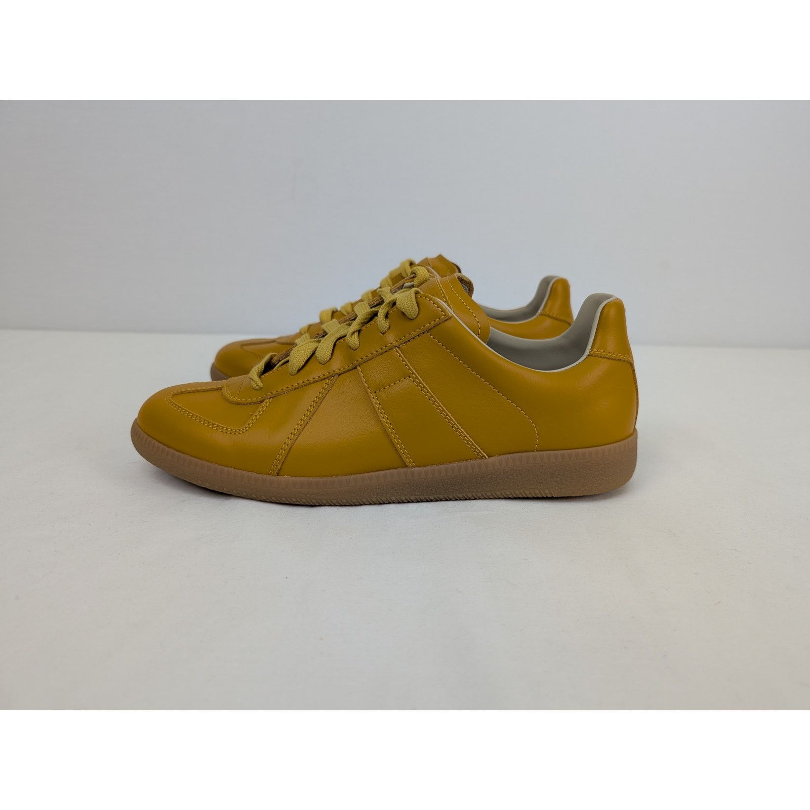 Maison Margiela o1rshd1 Low-Top Sneakers in Mustard Yellow Size US 8 / EU 41 - 12 Thumbnail