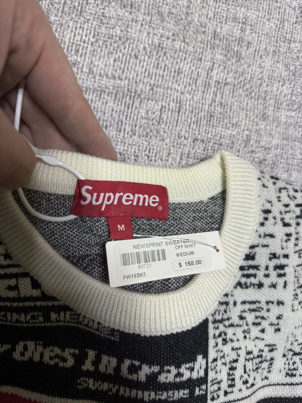 Supreme Supreme newsprint sweater white Size US M / EU 48-50 / 2 - 3 Thumbnail