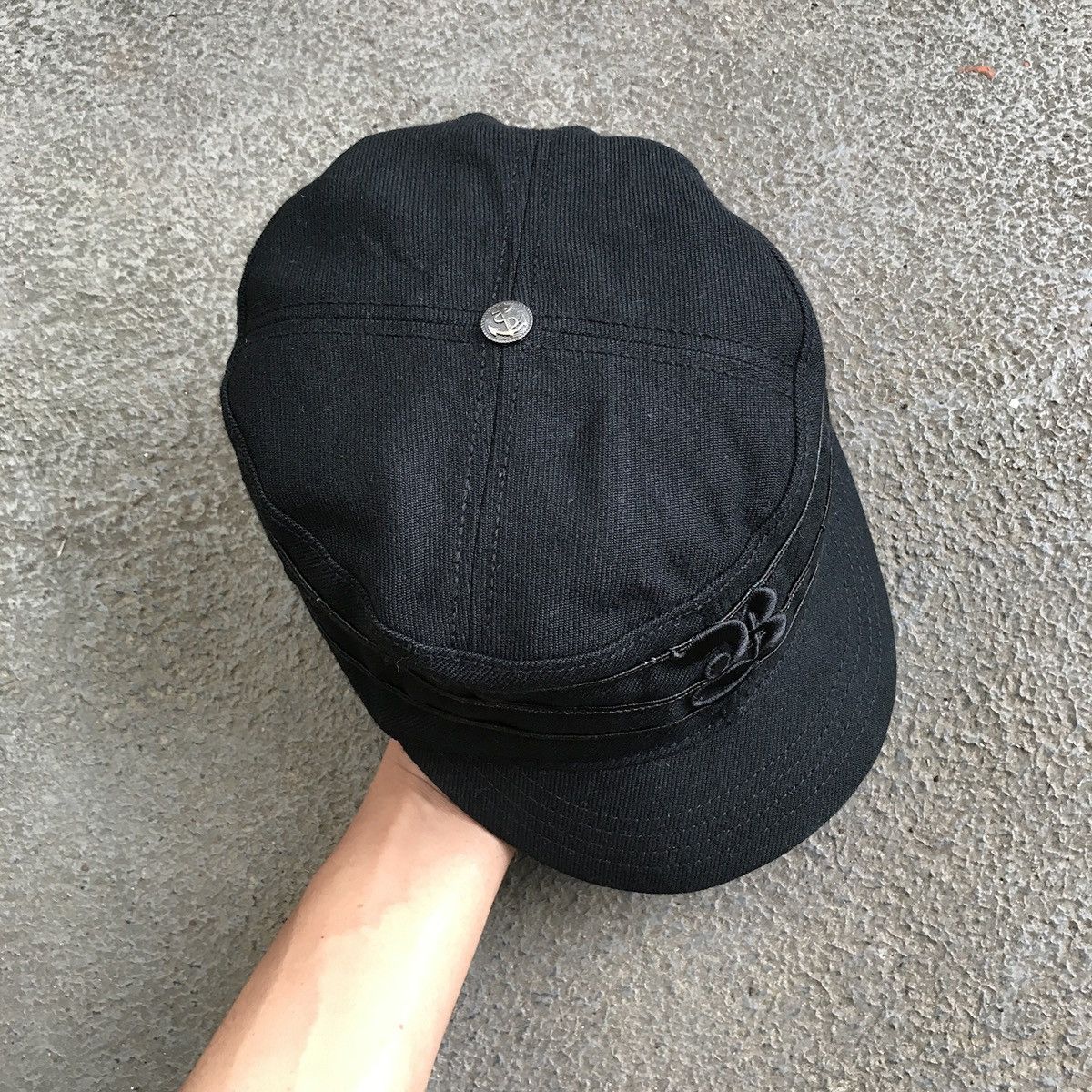 Birkenstock Pillbox hat Initial B for brikenstock. Black on black Size ONE SIZE - 11 Thumbnail