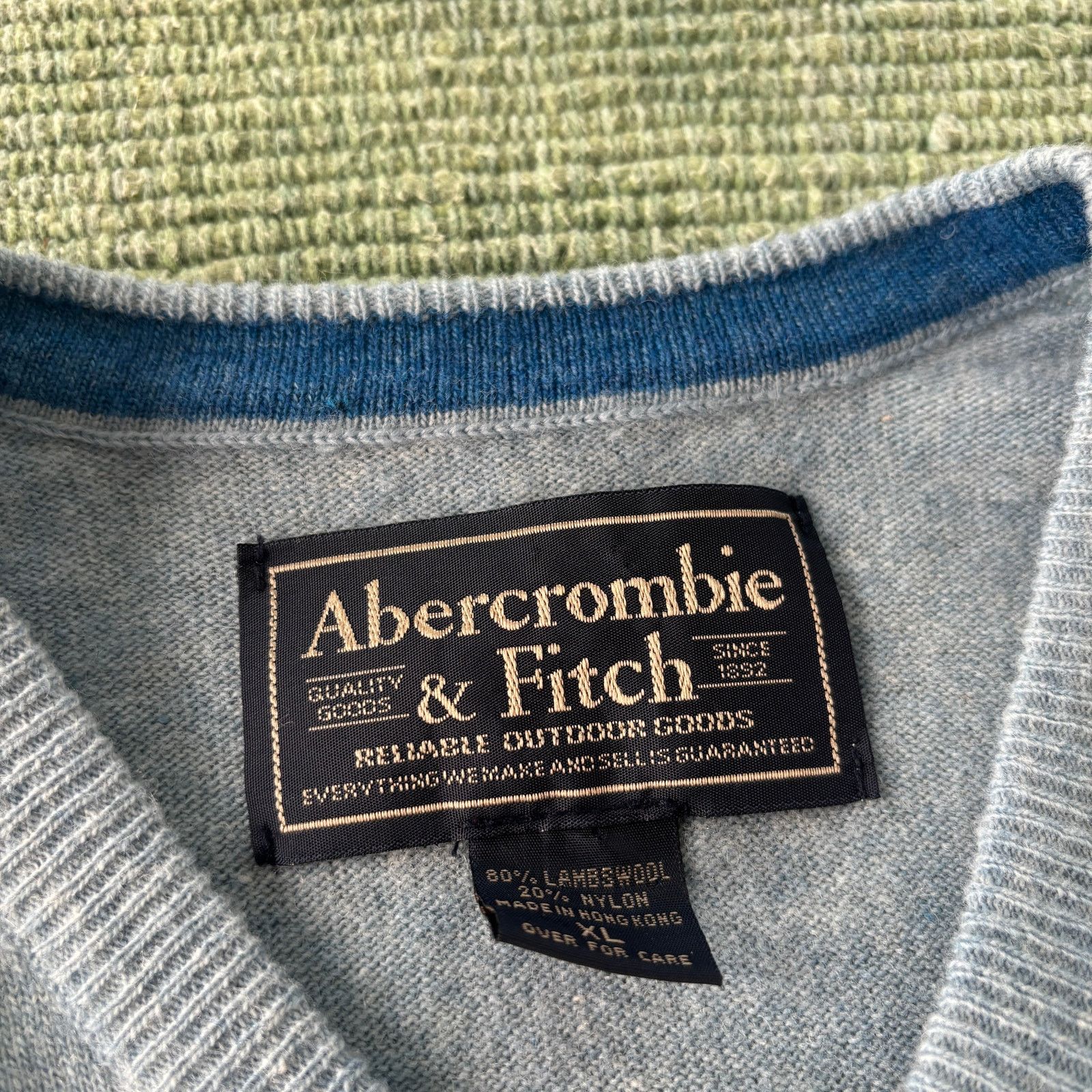 Abercrombie & Fitch Vintage Y2K Abercrombie & Fitch Blue Lambswool Sweater Sz XL Size US XL / EU 56 / 4 - 2 Thumbnail