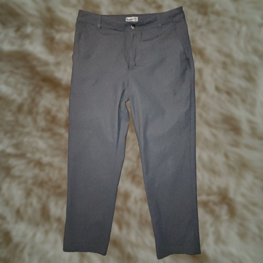 Vintage VRST Performance Pants Men's 34x30 Gray Low Rise Stretch Active Golf Dress Pants Regular Rise Pockets Zipped Pockets Logo City Preppy Sports Mens Size US 34 / EU 50 - 1 Thumbnail