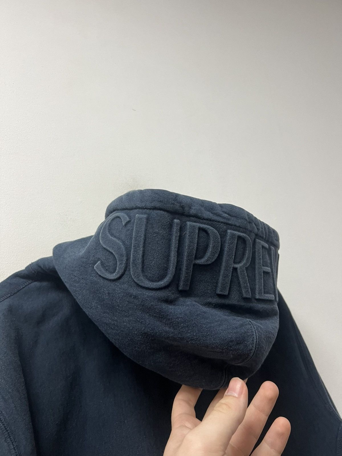 Supreme Supreme Zip Hoodie Big Logo Navy Blue Mens Size L Size US L / EU 52-54 / 3 - 3 Thumbnail
