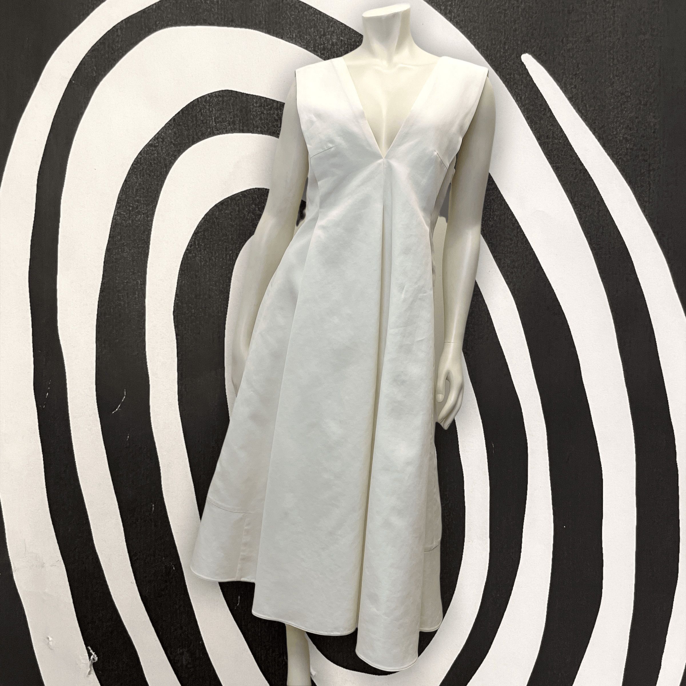 Marni Marni Vintage Designer Mod Gown Made in Italy Size Small Size S / US 4 / IT 40 - 2 Thumbnail