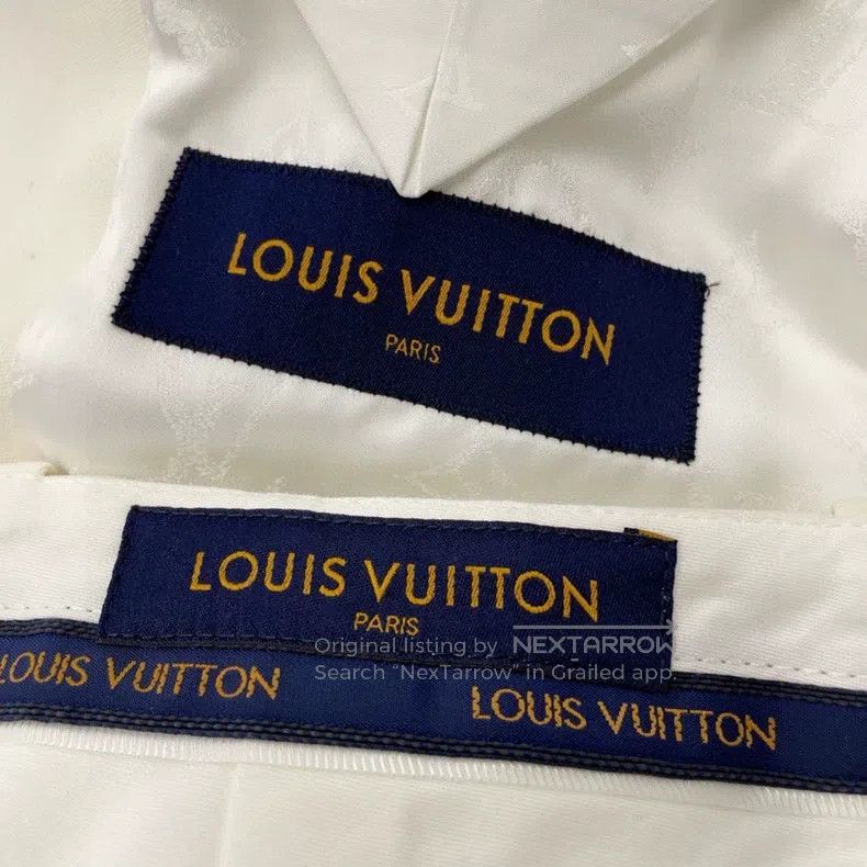 Louis Vuitton Louis Vuitton Beige apricot suit Size 48R - 6 Thumbnail