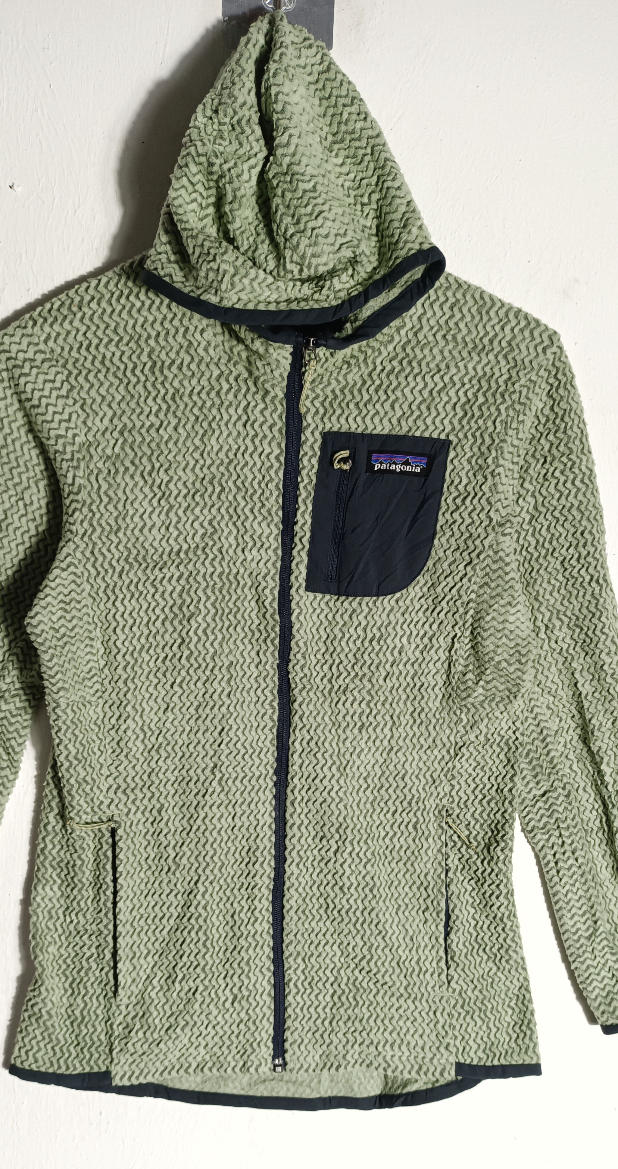 Patagonia Patagonia Women's R1 Air Full-Zip Hoody Hoodie Jacket Size US S / EU 44-46 / 1 - 4 Thumbnail