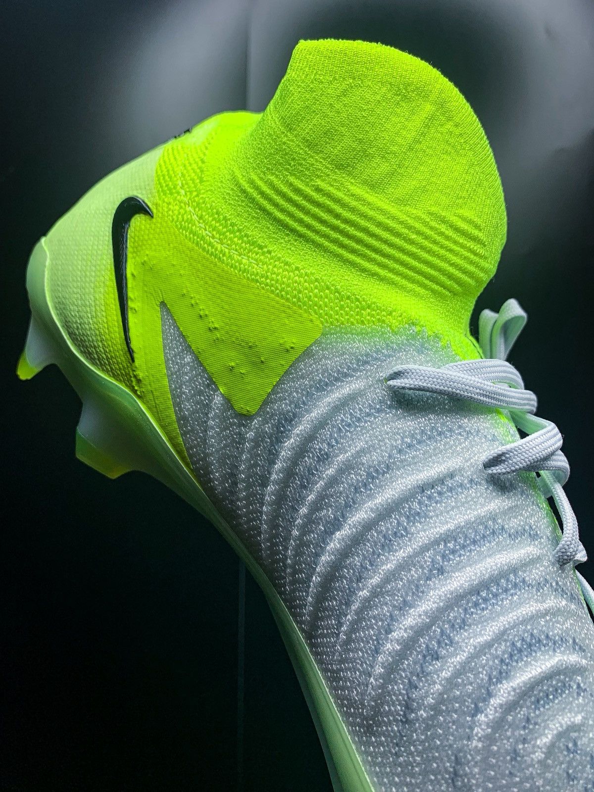 Nike Nike Phantom Luna 2 Elite Size US 9 / EU 42 - 7 Thumbnail