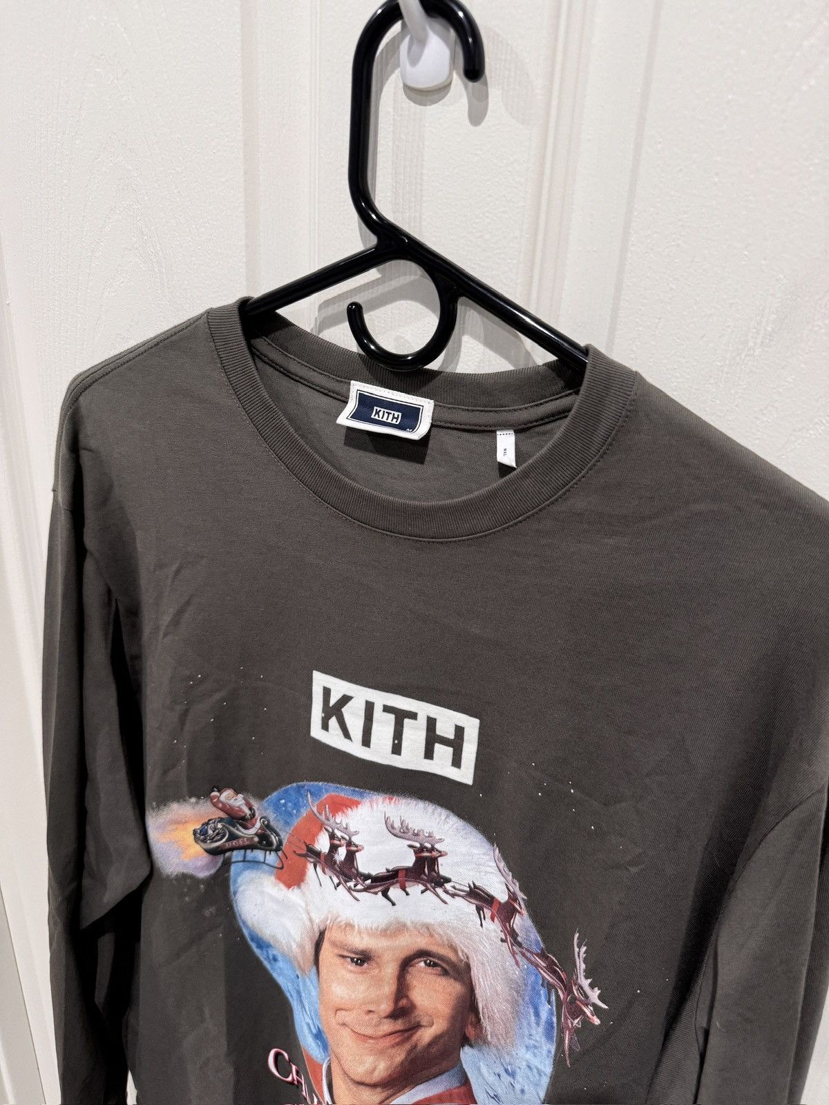 Kith Kith National Lampoon Pavement Grey Christmas LS Tee Size M Size US M / EU 48-50 / 2 - 4 Thumbnail
