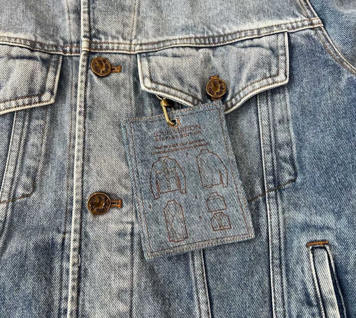 Louis Vuitton Louis Vuitton listed washed denim jacket2412-Nextarrow Size US M / EU 48-50 / 2 - 4 Thumbnail