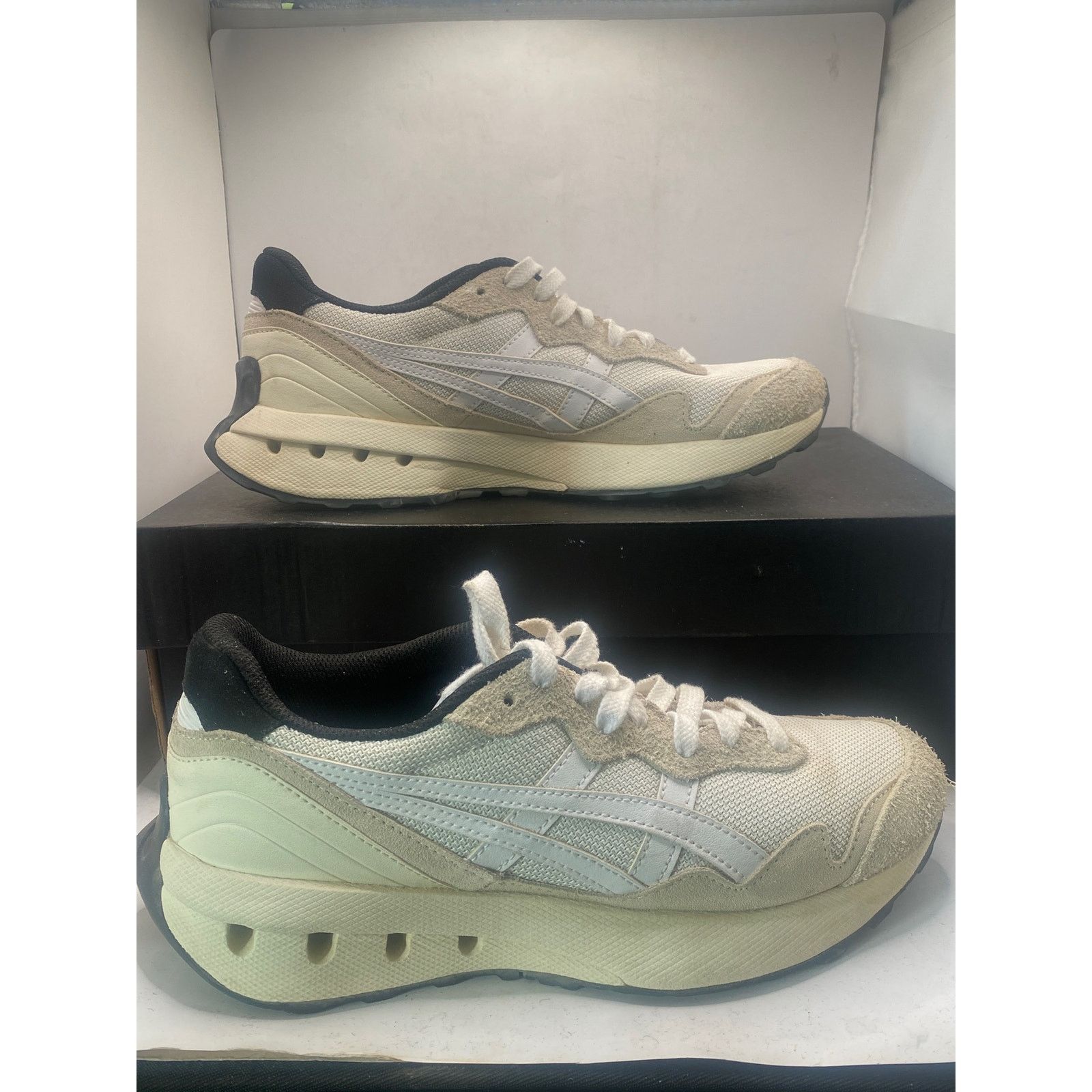 Asics ASICS Jogger X81 'Beige White 1203A346-101 Size M8 W9.5 Size US 8 / IT 38 - 1 Thumbnail