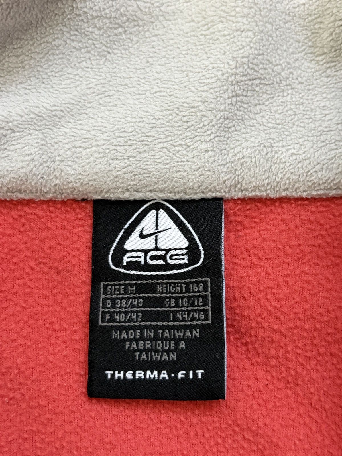 Nike ACG Vintage Nike ACG Therma-Fit Fleece Jacket Red Grey Y2K M Size M / US 6-8 / IT 42-44 - 3 Thumbnail