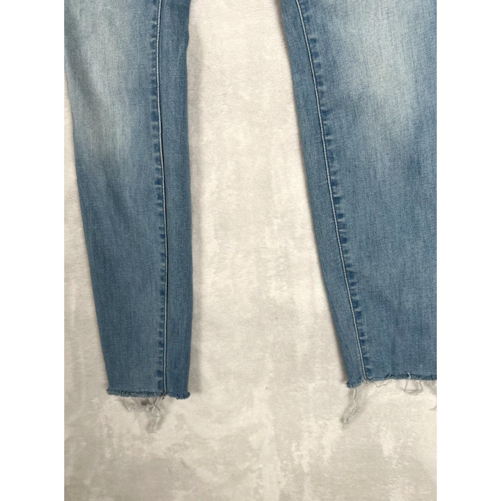 Lucky Brand Lucky Brand Ava Super Skinny Jeans Womens 0/25 Blue Raw Hem Denim Size 25" / US 0 / IT 36 - 2 Thumbnail