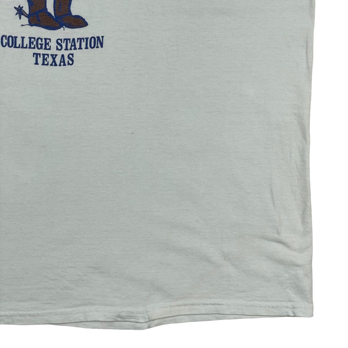 Hanes VTG 90s Dixie Chicken College Station Texas Tee Size US L / EU 52-54 / 3 - 6 Thumbnail