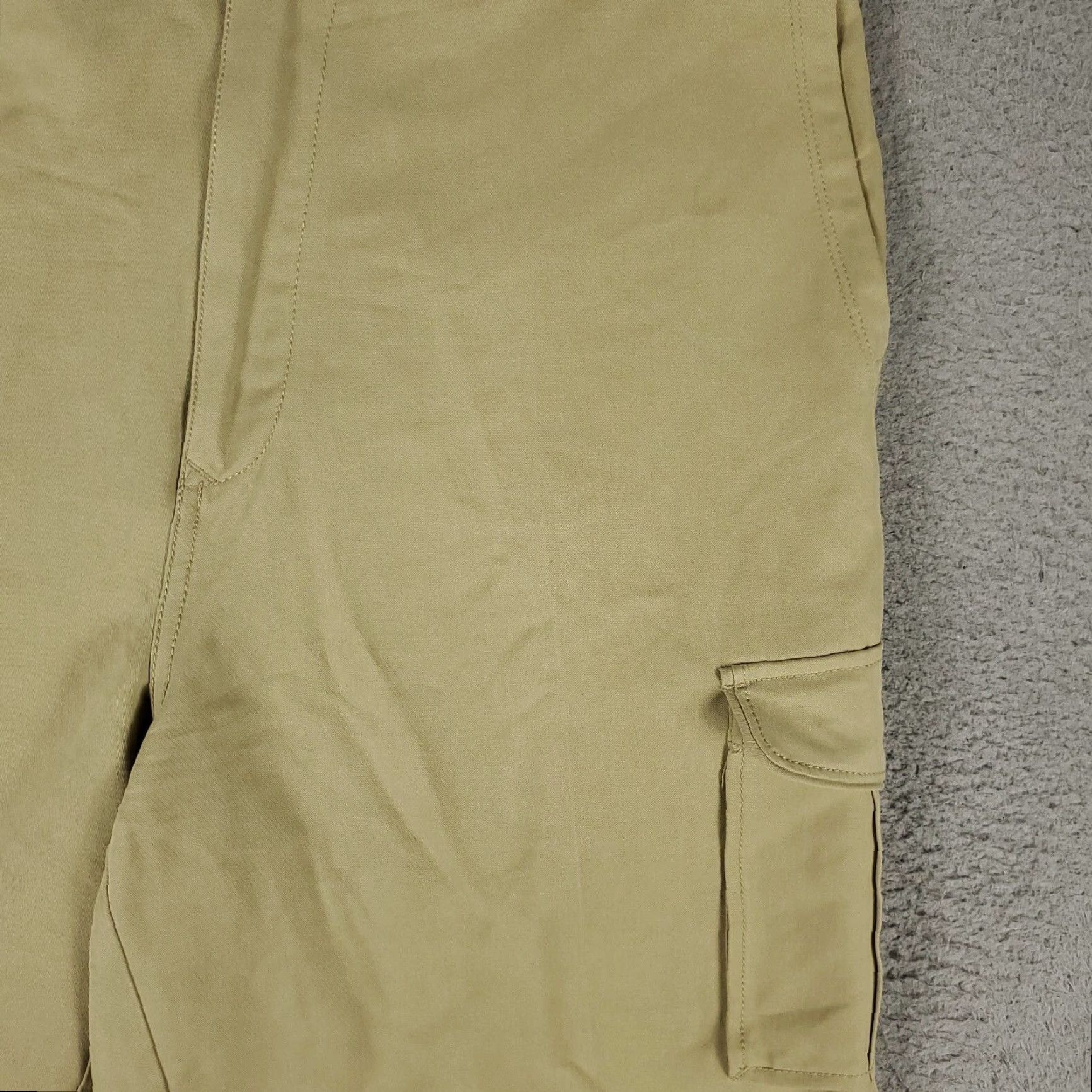 Tommy Bahama VINTAGE Tommy Bahama Cargo Shorts Men's 36 Beige Silk Casual Outdoor Hiking Camping Size US 36 / EU 52 - 3 Thumbnail