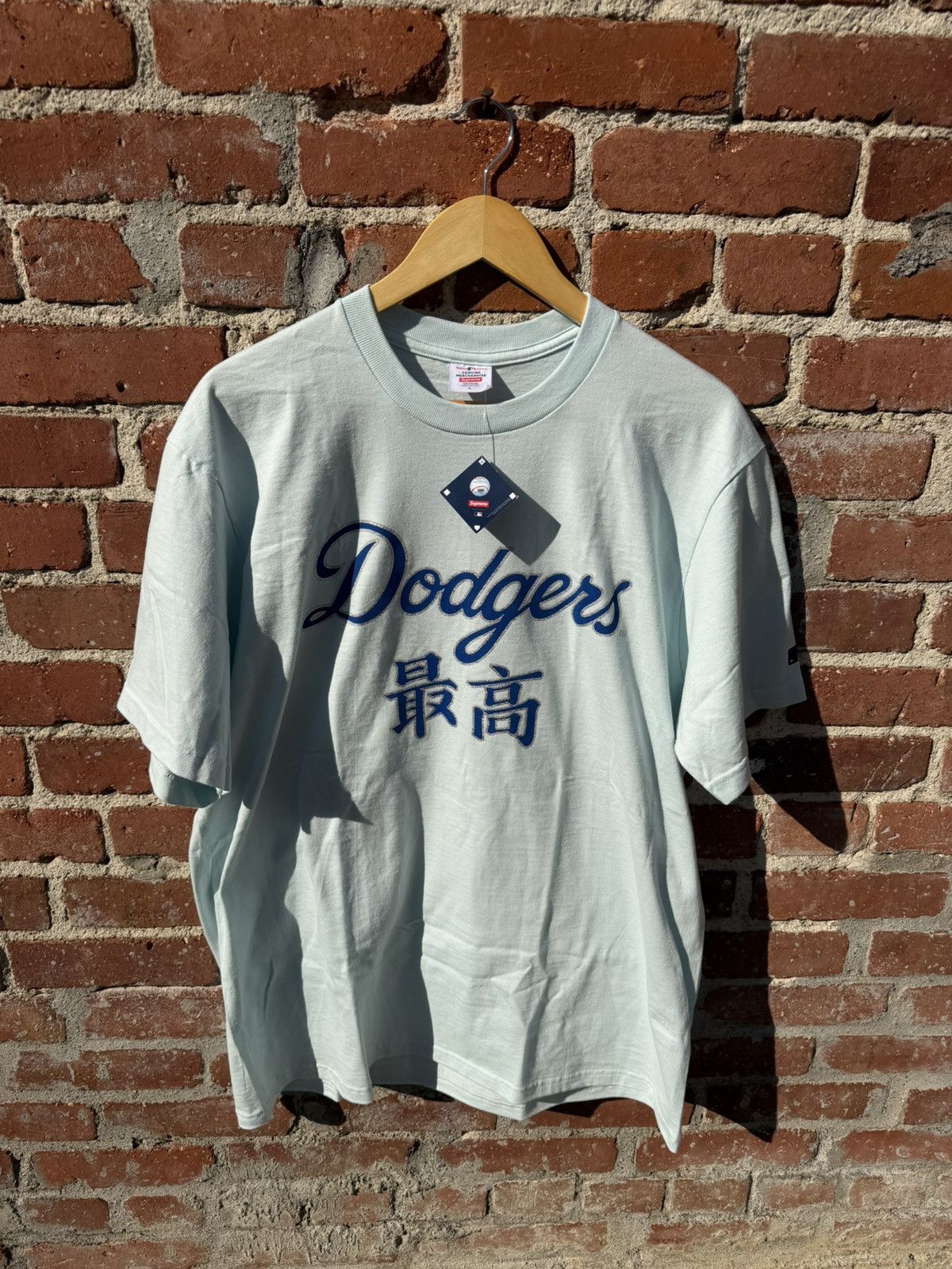MLB × Supreme Supreme Dodger Kanji T Shirt Size US L / EU 52-54 / 3 - 1 Thumbnail