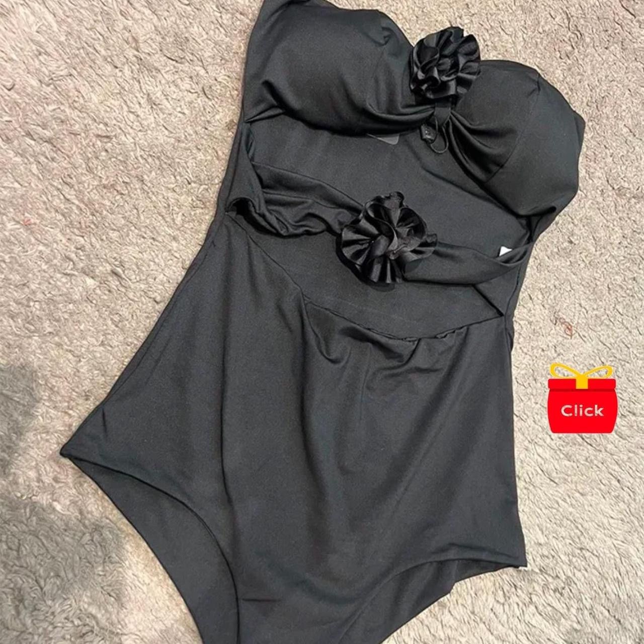 Other Black 3D Flower One Piece Swimsuit and Skirt Size Medium Size 30" / US 8 / IT 44 - 4 Thumbnail