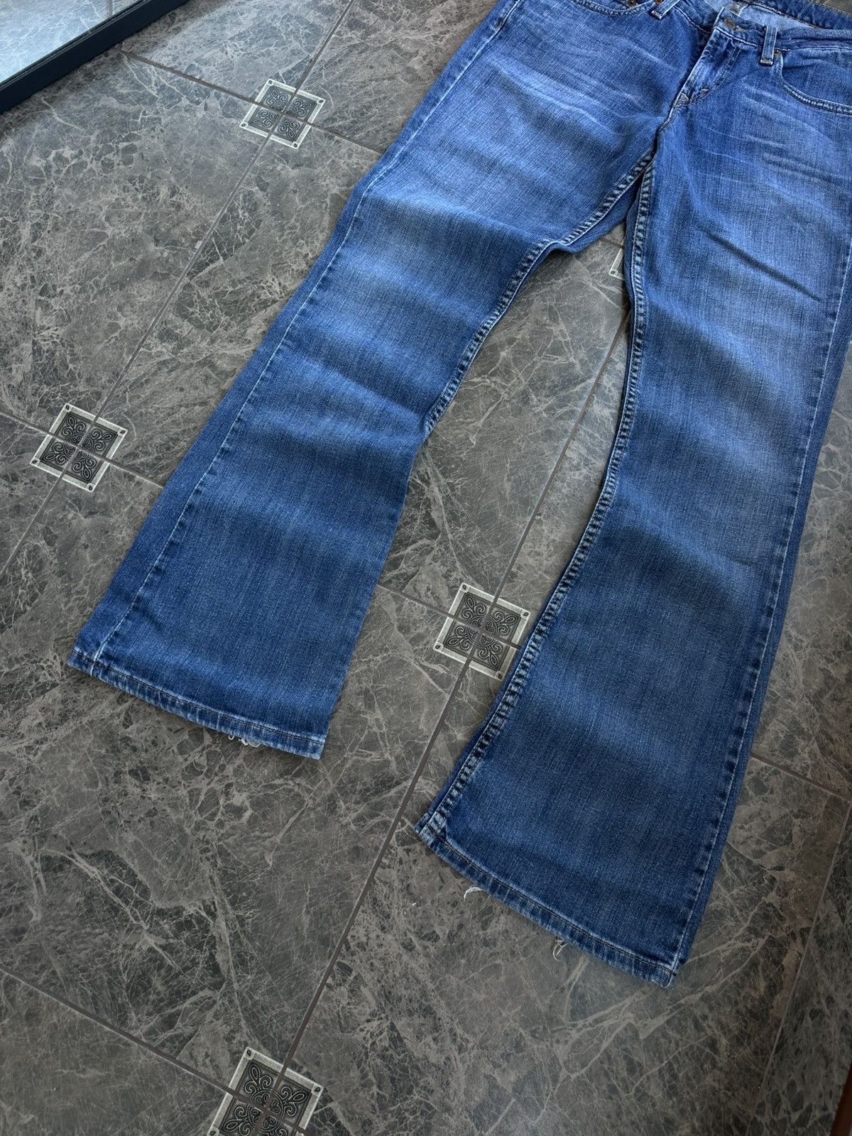 Levi's Vintage Levi’s 518 Low Rise Bootcut Woman Jeans Sz M Size 30" / US 8 / IT 44 - 8 Thumbnail