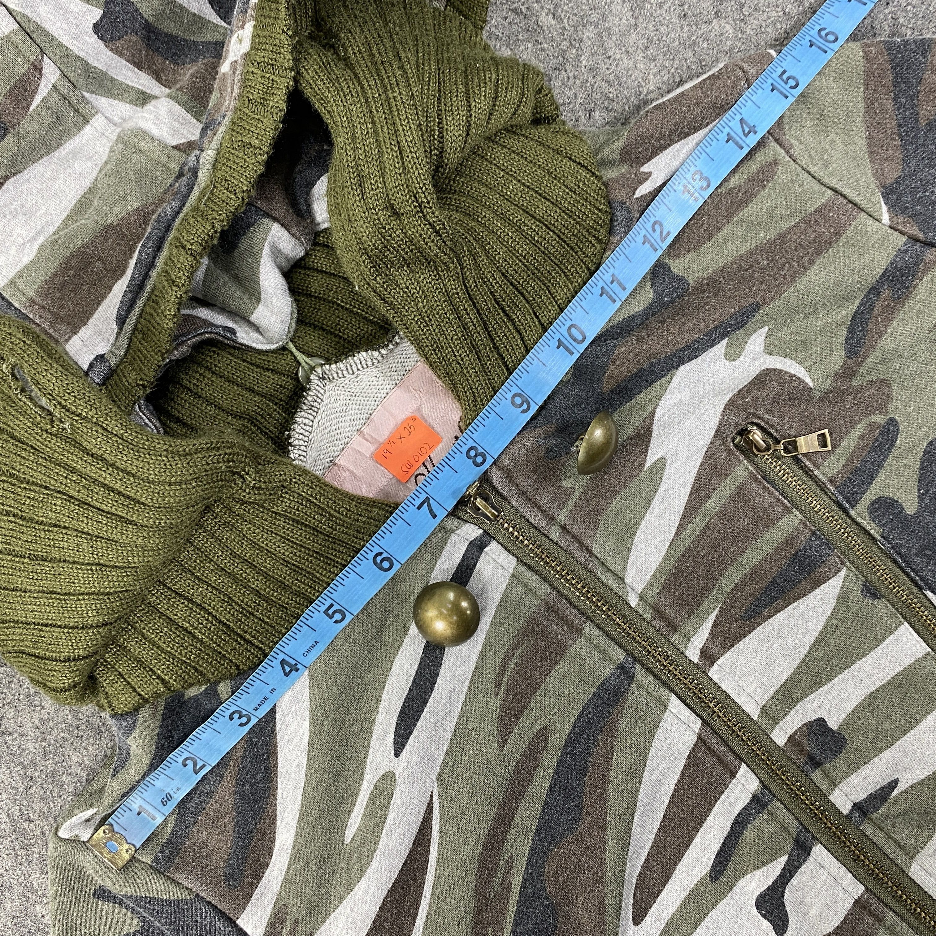 Japanese Brand Vintage Camo Design Zipper Hoodie - SW0102 Size US XS / EU 42 / 0 - 8 Thumbnail