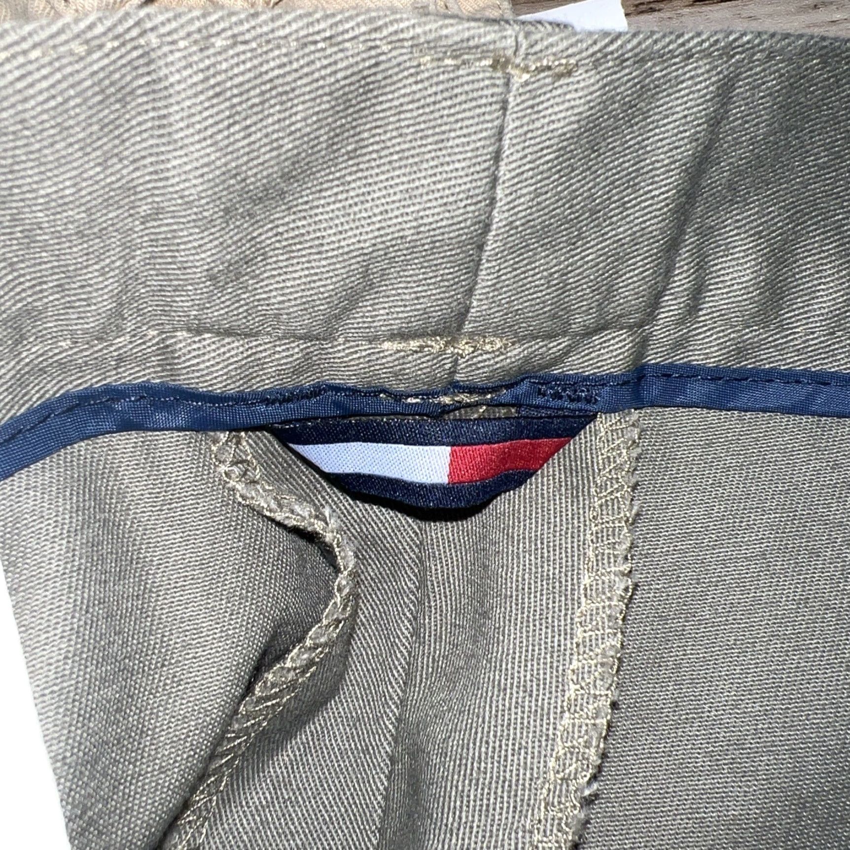 Tommy Hilfiger Tommy Hilfiger Pants Mens 36x32 Beige Khaki Travel Khakis Size US 36 / EU 52 - 5 Thumbnail