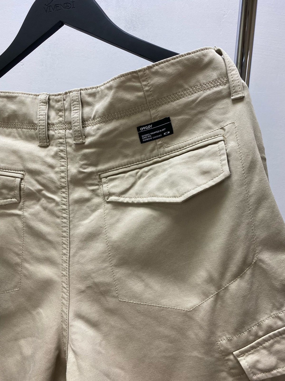 Oakley × Vintage Vintage Oakley Tactical Cargo Shorts Size US 34 / EU 50 - 22 Thumbnail