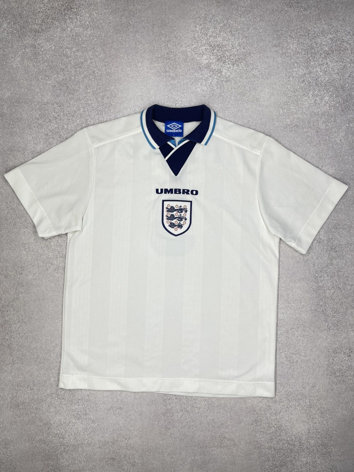 Umbro Vintage Umbro England 1996 Stuart Pearce 3 Soccer Jersey Y2K Size US L / EU 52-54 / 3 - 2 Thumbnail