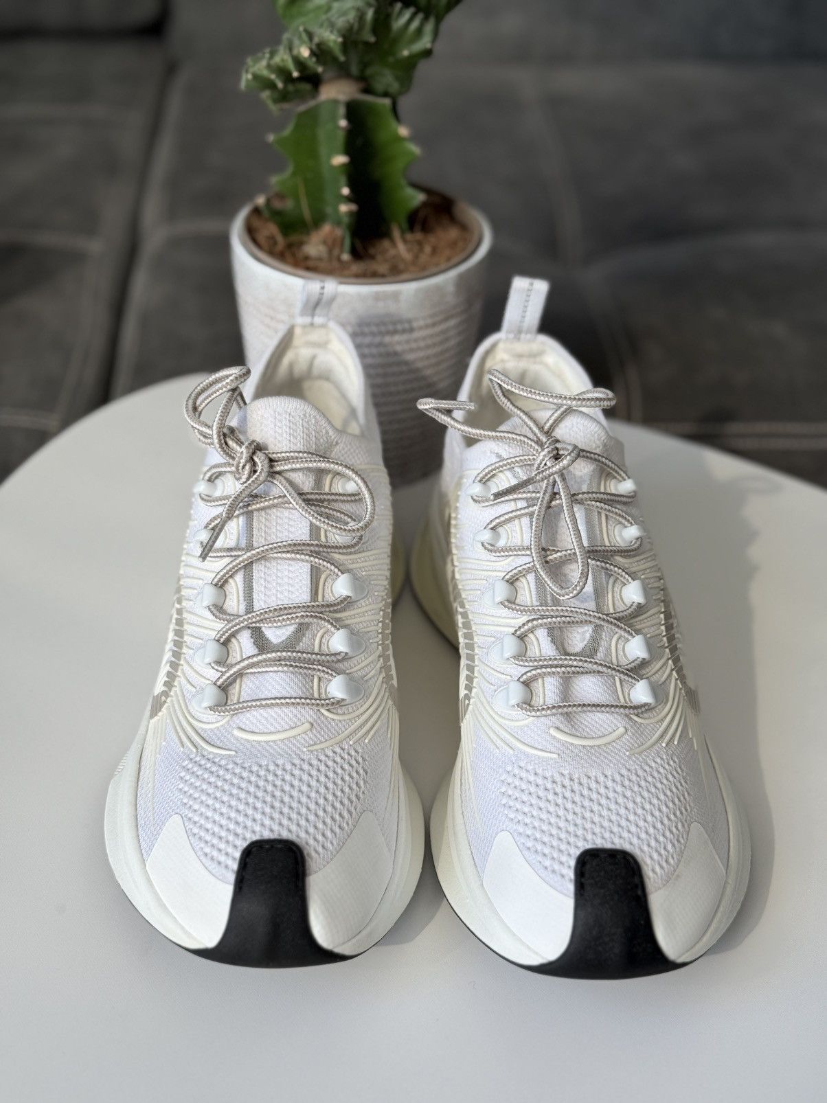 Gucci Gucci Run White Sneakers Mens Size US 12 / 45 IT Size US 12 / EU 45 - 9 Thumbnail