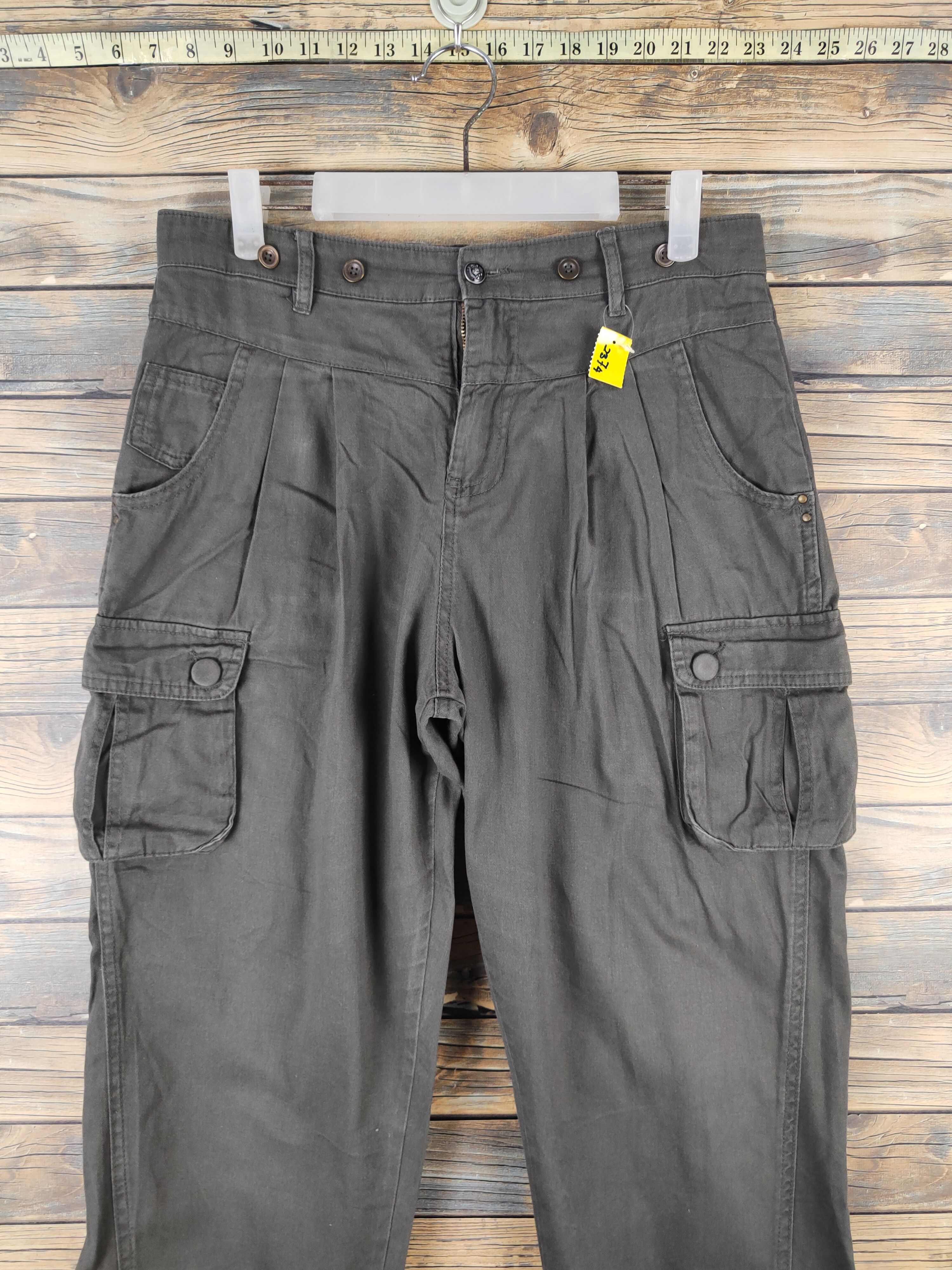 Japanese Brand DL Japanese Brand Dark Olive Multipocket Cargo Pants #2374 Size US 30 / EU 46 - 2 Thumbnail