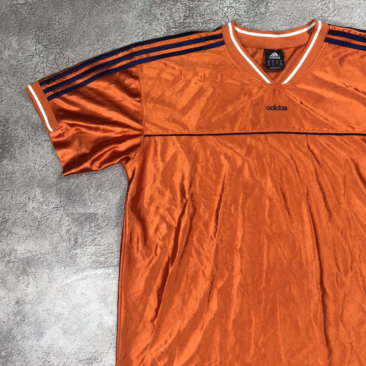 Vintage Vintage Y2K Adidas Striped Tee Streetwear Oversized Logo XXL Size US XXL / EU 58 / 5 - 3 Thumbnail