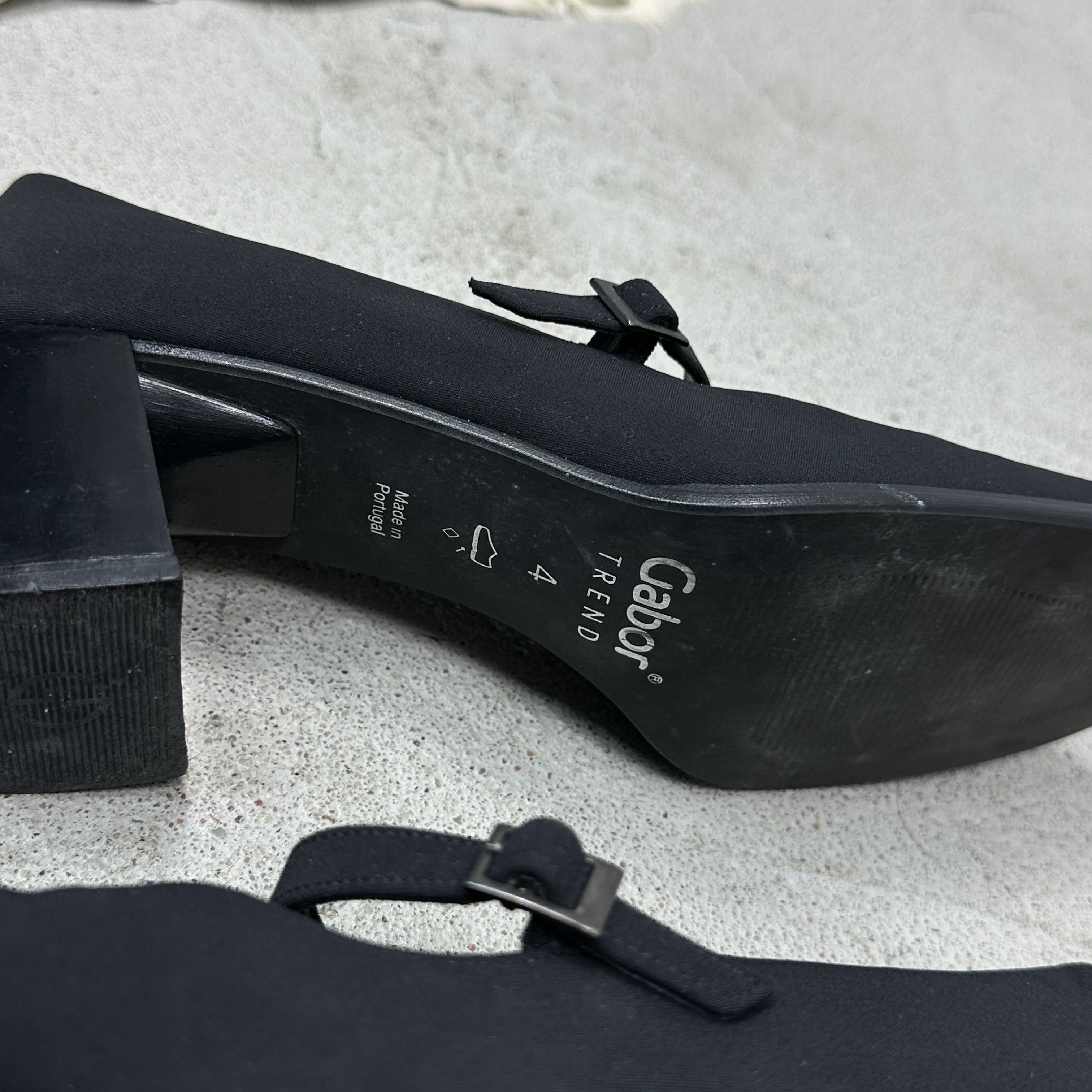Vintage Vintage Avant Garde Mary Jane Square Toe Heels Y2K Size US 6.5 / IT 36.5 - 9 Thumbnail