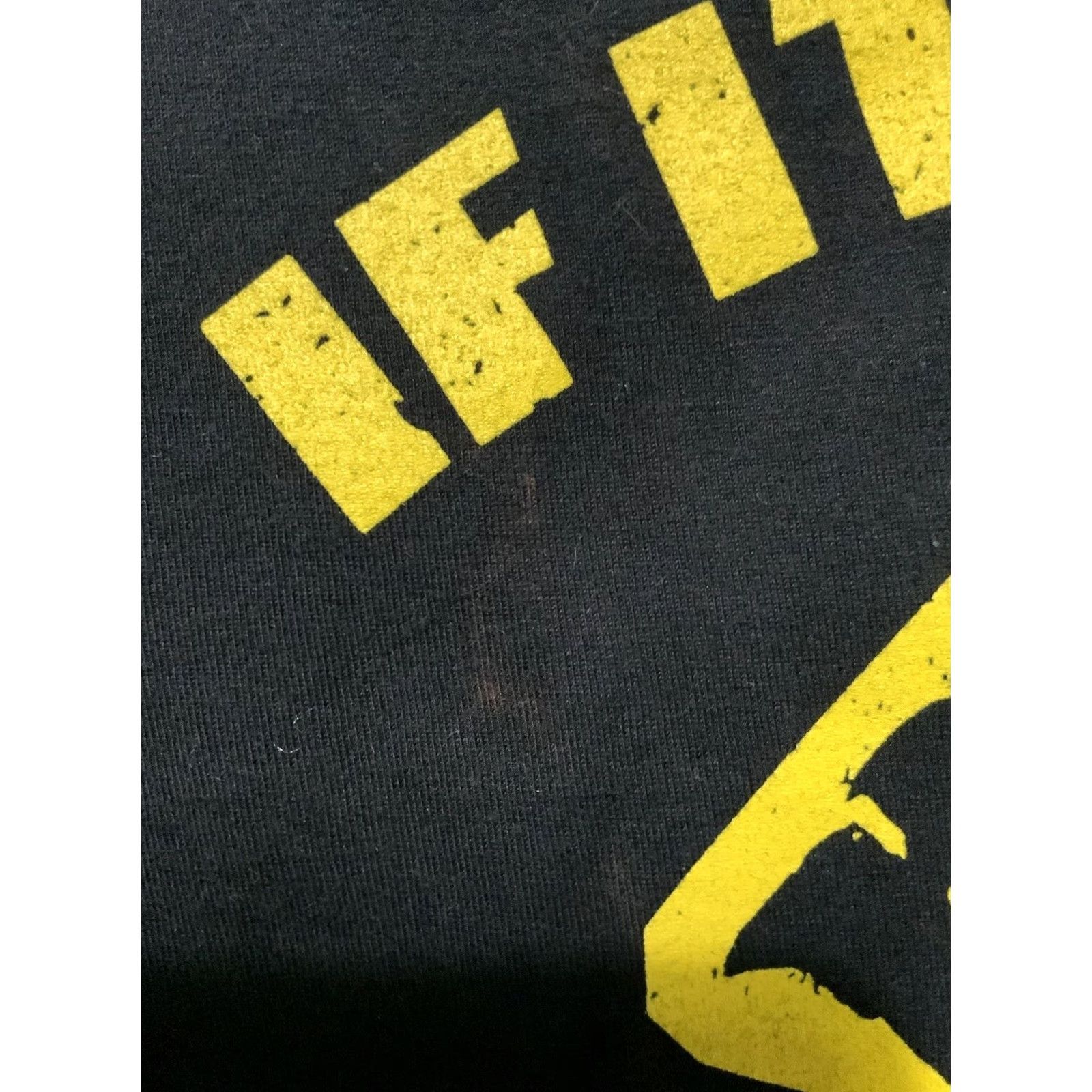 Vintage XO The Weeknd If It Ain’t XO Then It Gotta Go Black Yellow Graphic T-Shirt L Mens Size US L / EU 52-54 / 3 - 7 Thumbnail