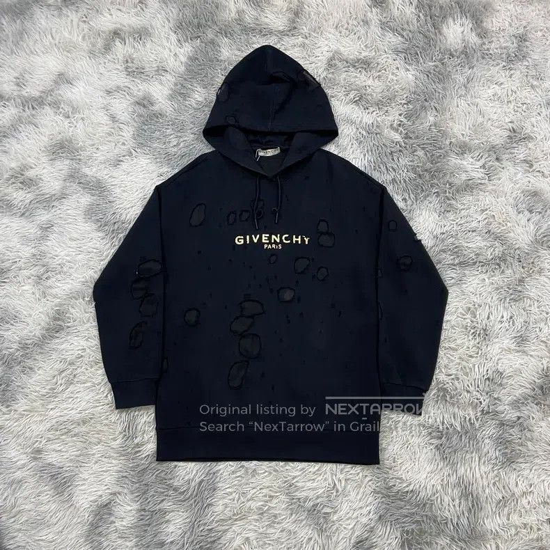Givenchy Givenchy Metal Hole Vintage Hooded Sweatshirt, Black Size US M / EU 48-50 / 2 - 1 Thumbnail