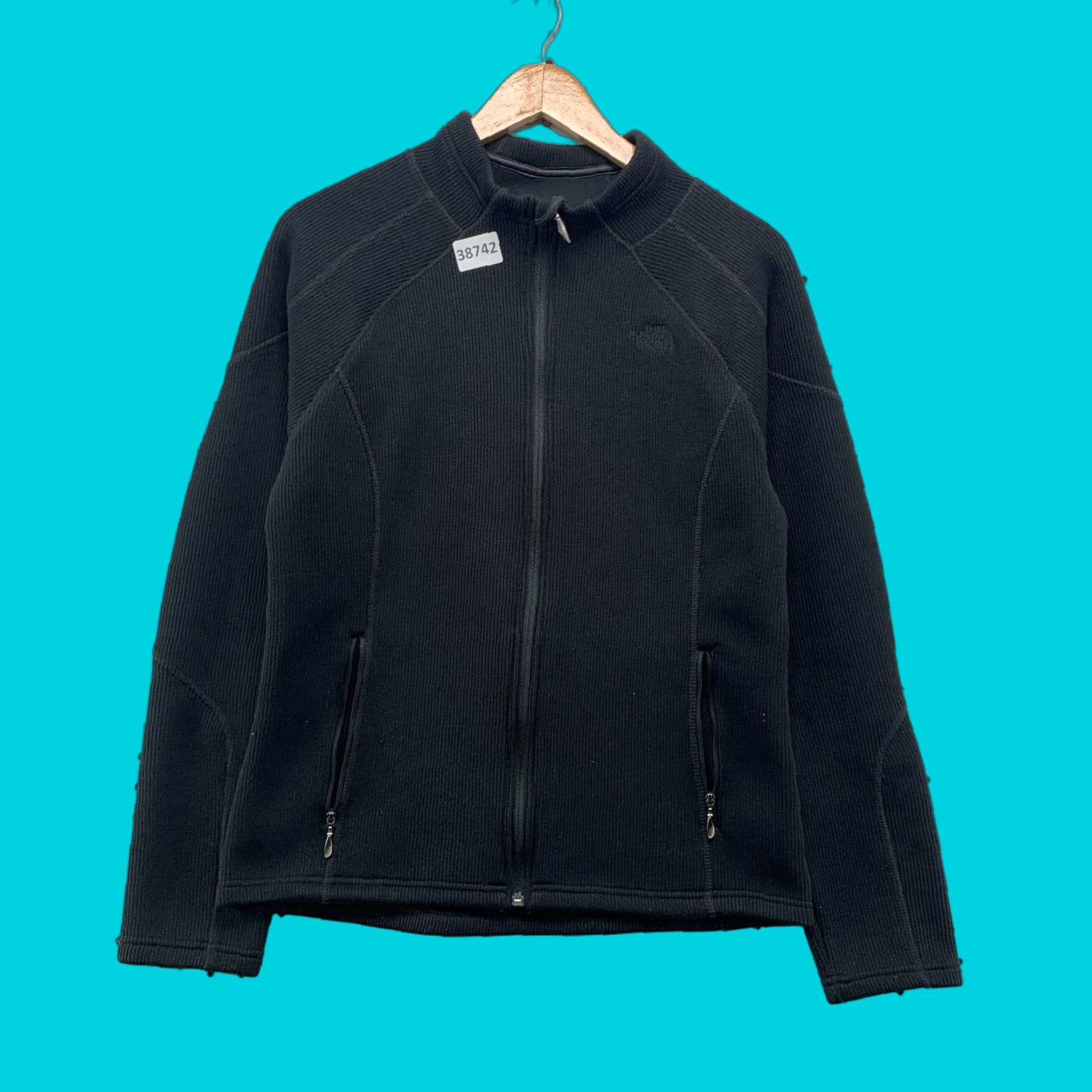 The North Face VINTAGE The North Face Zip Jacket Womens M Black Rib Knit Winter Active 19x25 Size M / US 6-8 / IT 42-44 - 1 Thumbnail