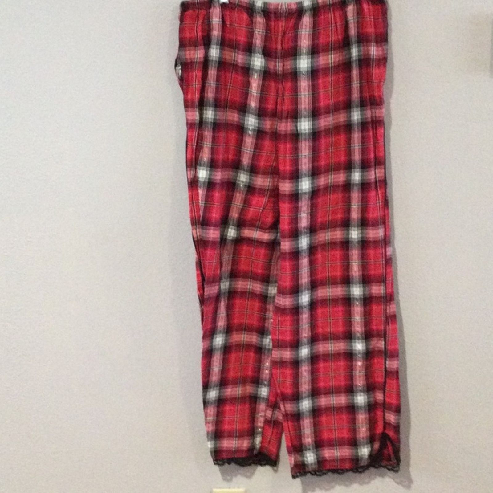 Victoria's Secret Victoria's Secret Plaid Elastic Waist Pocket Pajama Pant L Size 32" / US 10 / IT 46 - 4 Thumbnail